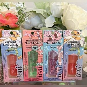 🆕🪷 IONI LIMITED EDITION 4-PIECE LIP & CHEEK SET. BRAND NEW IN BOX.